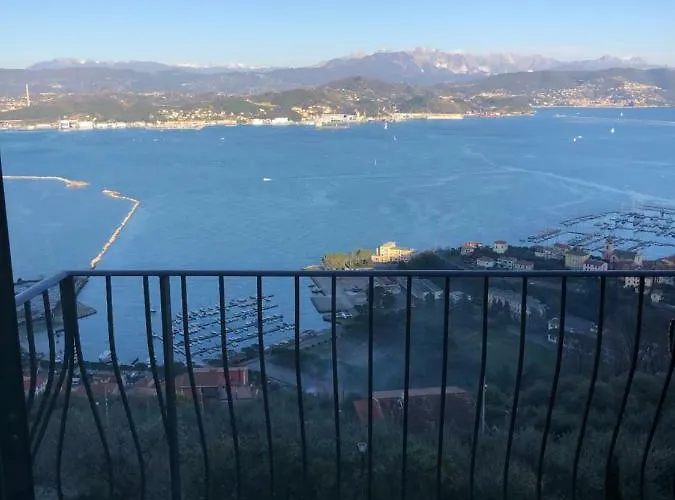 La Finestra Sul Mare Casa de Férias La Spezia